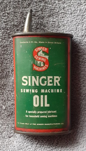 Vintage singer sewing machine - vintage,